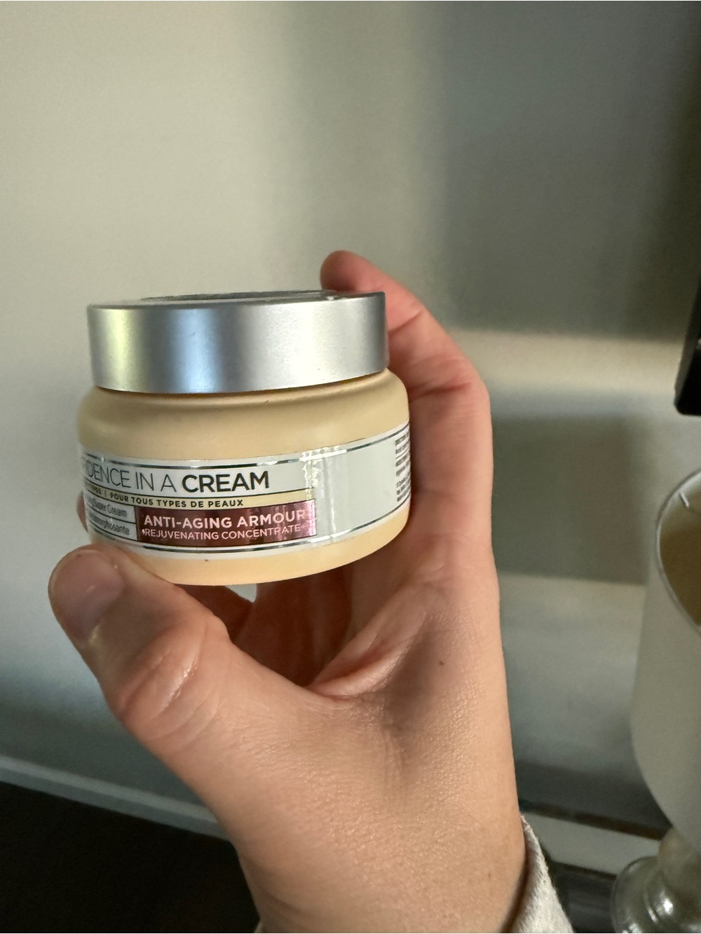 IT Cosmetics Confidence in a Cream 2oz Original Formula